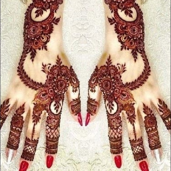 Are you guys interested in henna? ❤️ - Picture 2 of 2